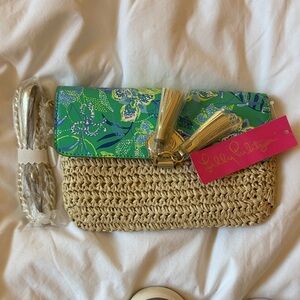 Lilly Pulitzer Vibrant Green and Tan Clutch